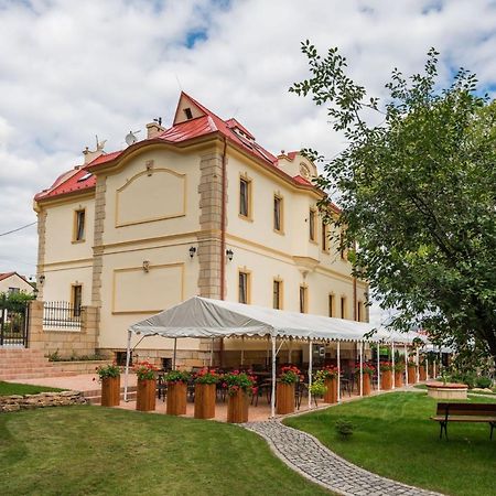 Villa Libosad Jicin Luaran gambar